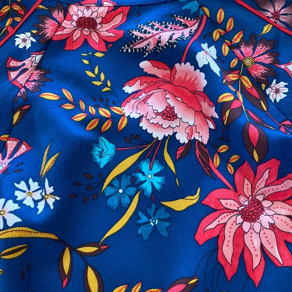 LOFT Floral Tunic - Picture 8 of 10